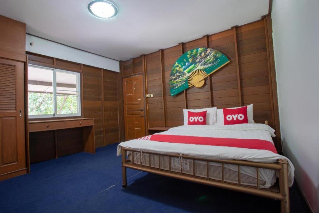 Oyo 909 Guiding Star Resort Chiang Mai Bagian luar foto
