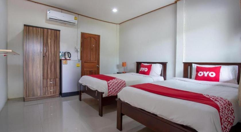 Oyo 909 Guiding Star Resort Chiang Mai Bagian luar foto