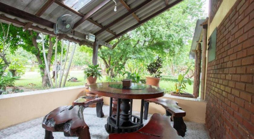 Oyo 909 Guiding Star Resort Chiang Mai Bagian luar foto