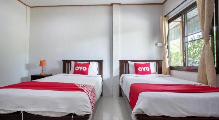 Oyo 909 Guiding Star Resort Chiang Mai Bagian luar foto