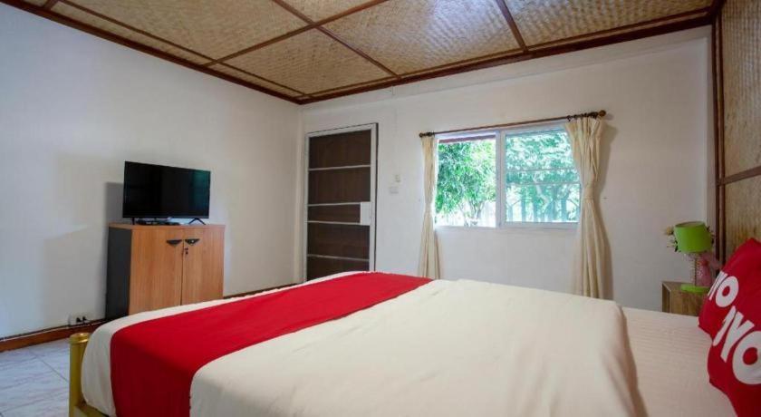 Oyo 909 Guiding Star Resort Chiang Mai Bagian luar foto