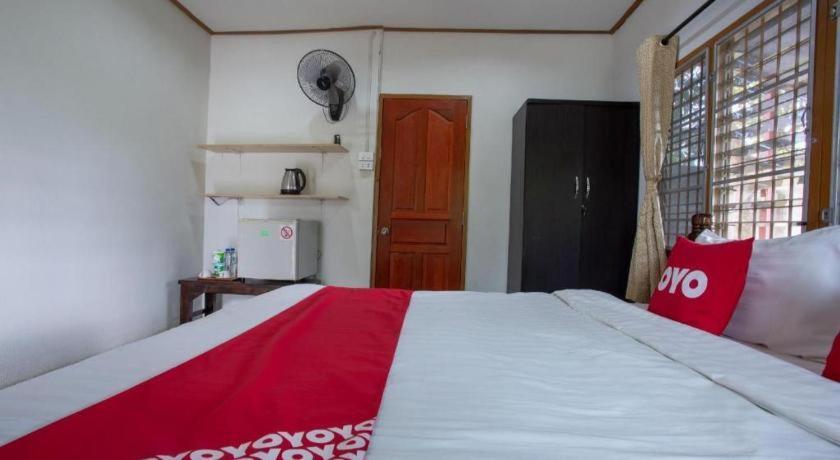 Oyo 909 Guiding Star Resort Chiang Mai Bagian luar foto