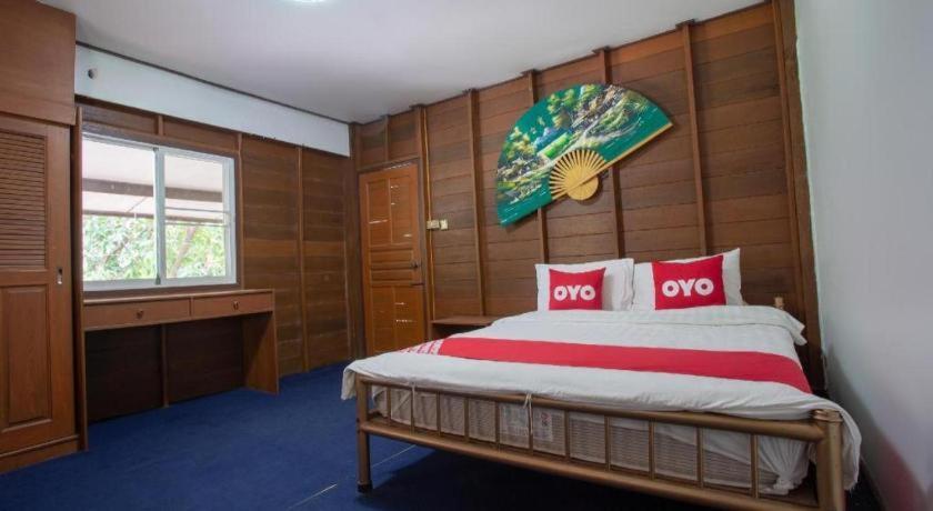Oyo 909 Guiding Star Resort Chiang Mai Bagian luar foto